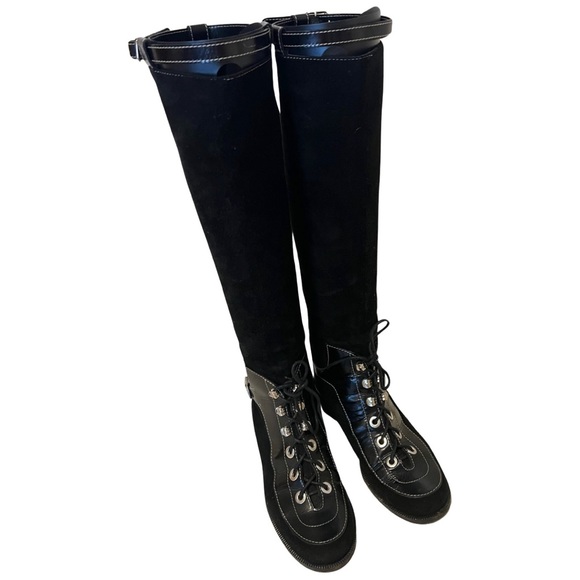 Givenchy vintage black suede riding boots with certificate of authentici… - Picture 15 of 16